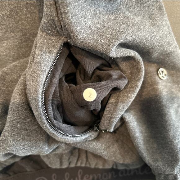 Lululemon Bundle Up Pullover Sweatshirt, Dark Gray, Women’s Size 2 - Picture 6 of 8